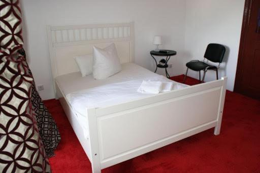 Hotel Pension De Lux 9/19