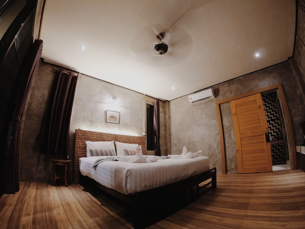 Grandfather Khao Lak Resort 10/41