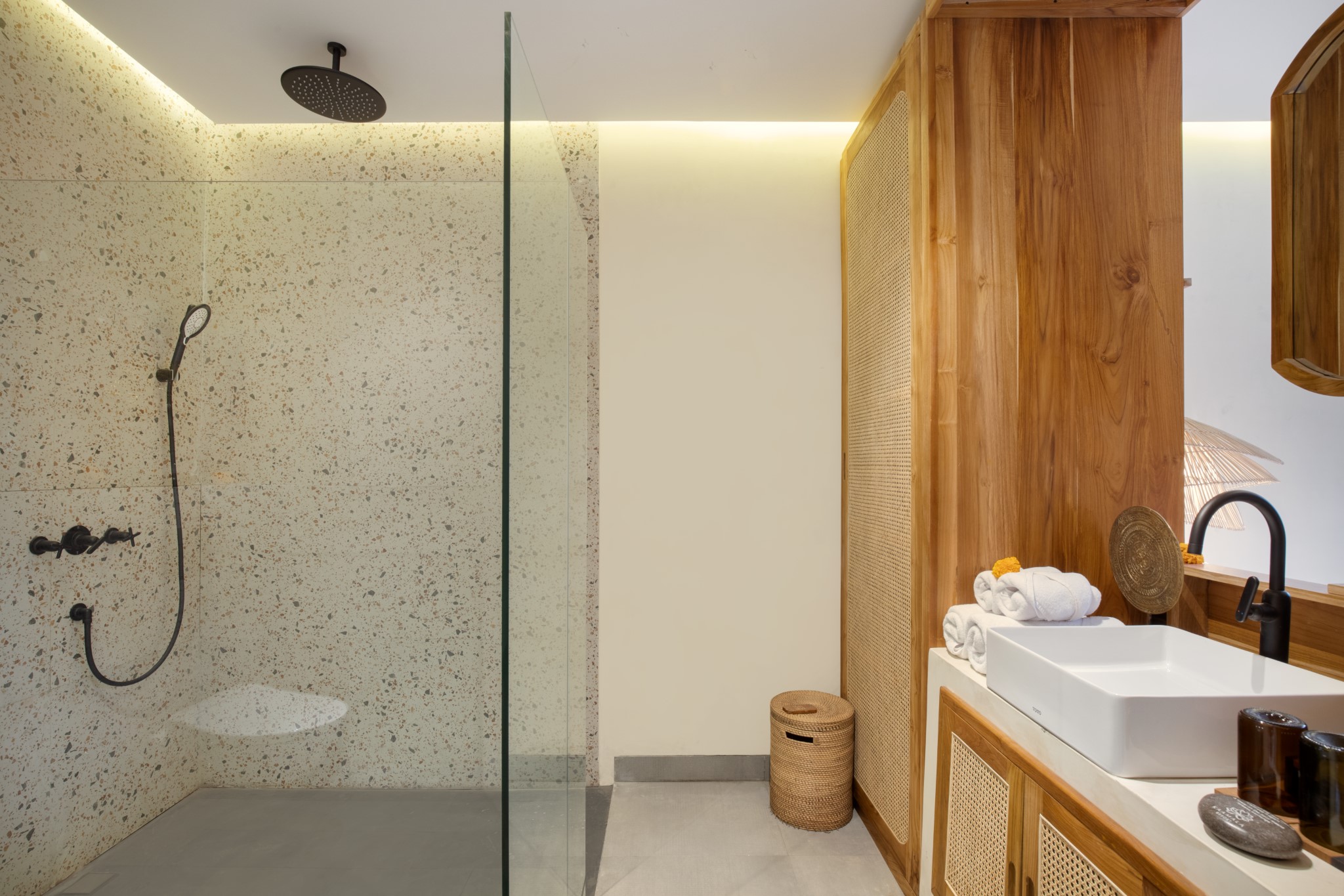 Grand, Adjoining, Suite, Bathtub، Suara Alam Hotel Ubud by Ini Vie Hospitality 8/8