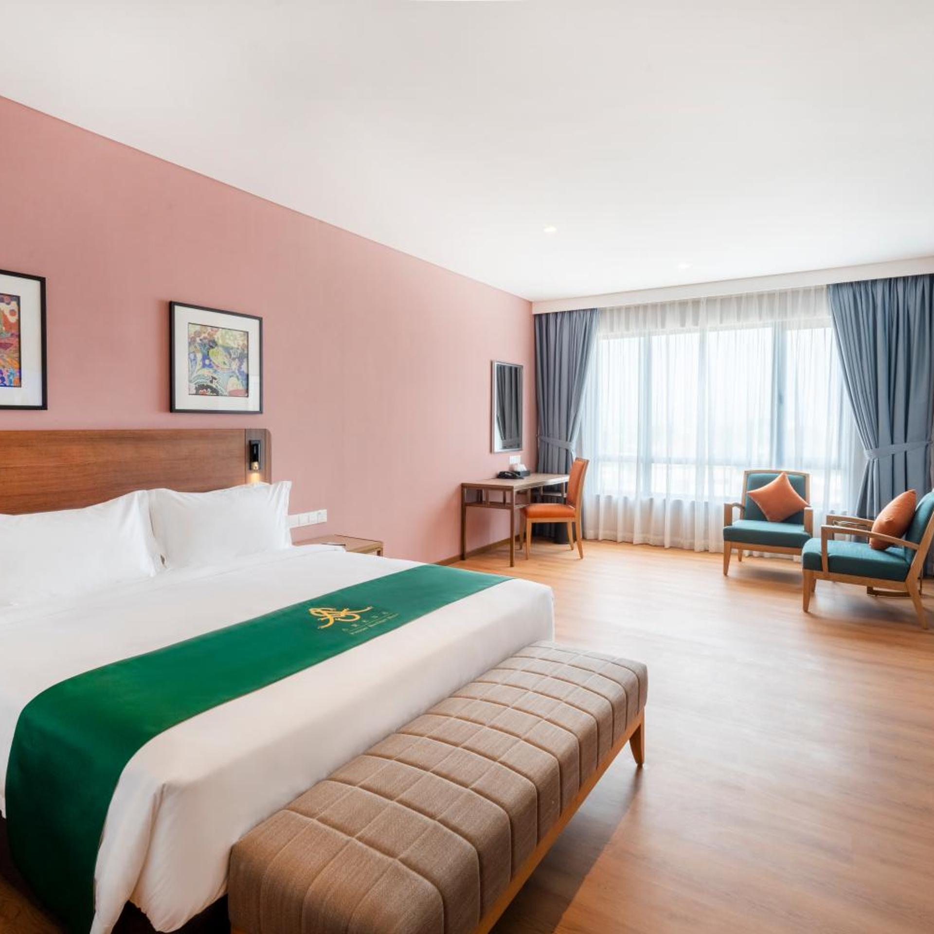Arena Premier Hotel 8/31