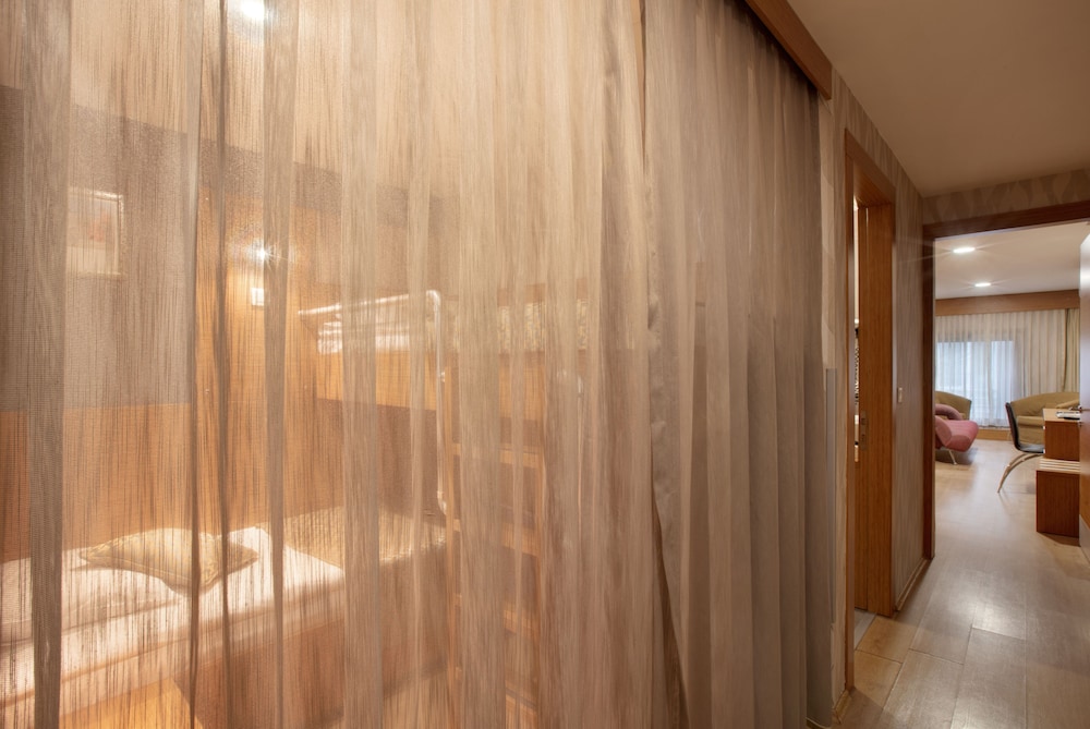 Gallery Residence And Boutique Hotel 34/72
