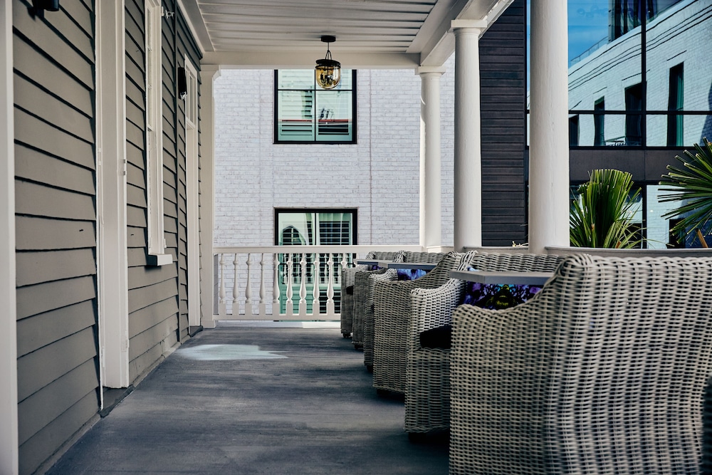 Hotel Bella Grace 36/47