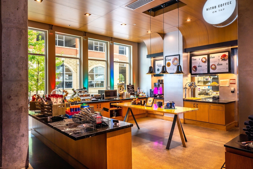 Aloft Louisville Downtown 55/69