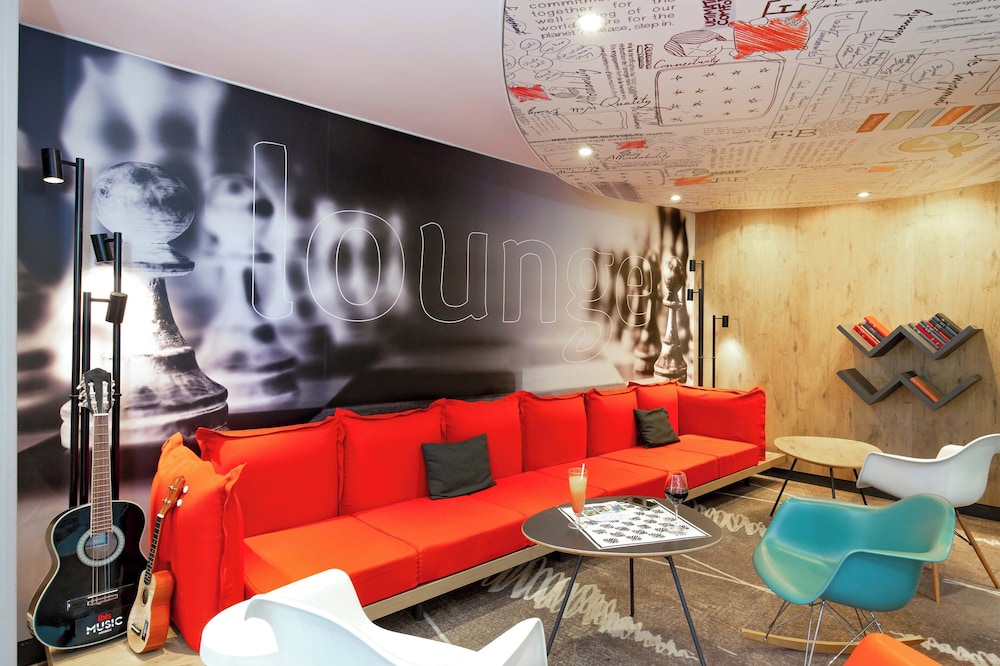 Ibis Salon De Provence Sud 35/61
