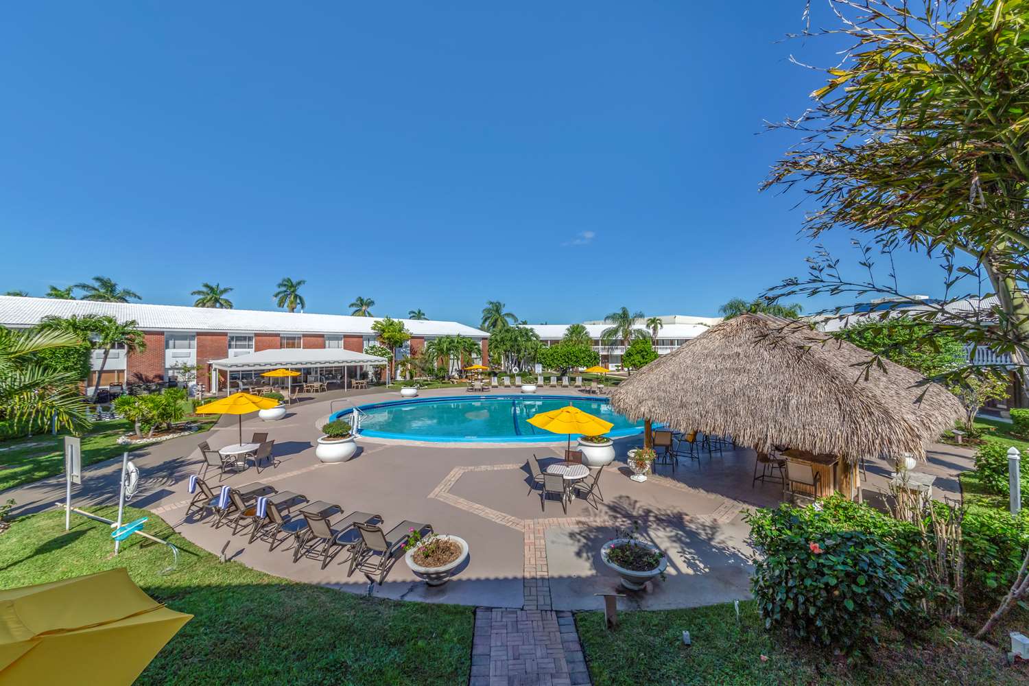 Best Western Palm Beach Lakes 18/19