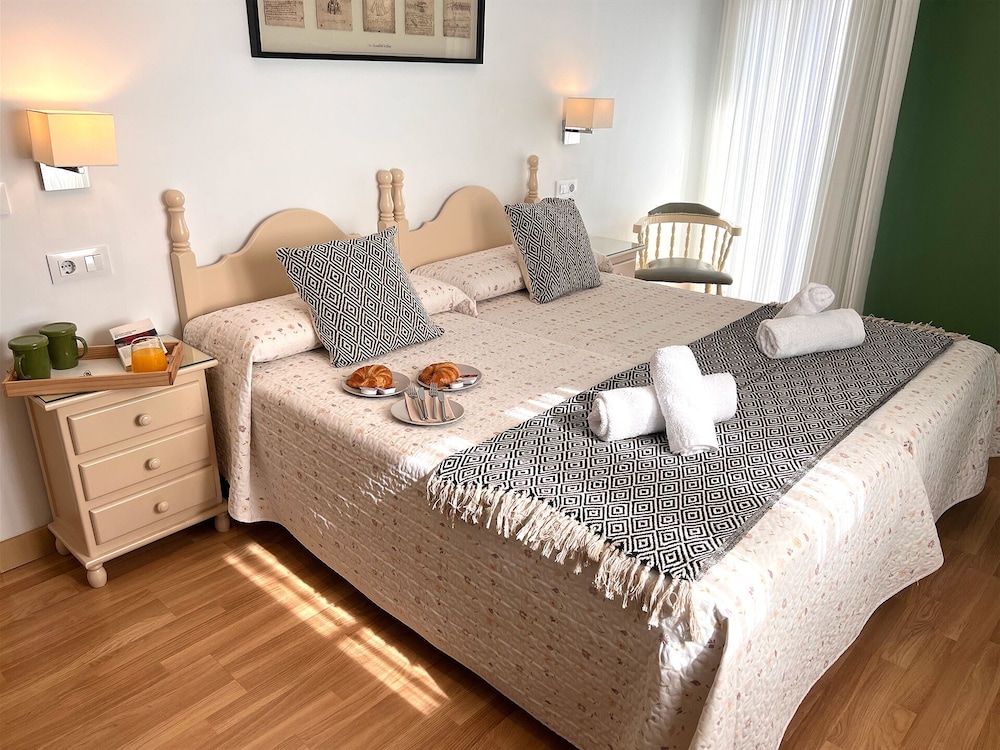 Hostal La Janda 15/66