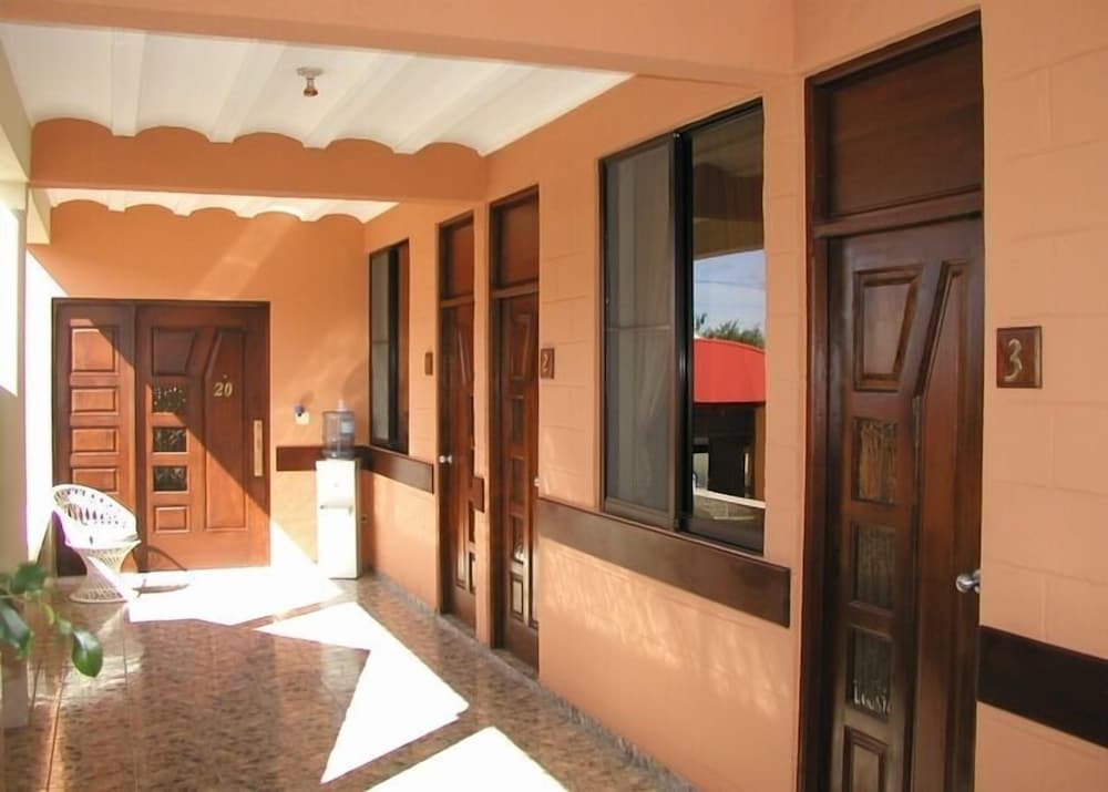 Hotel Garant & Suites 5/49