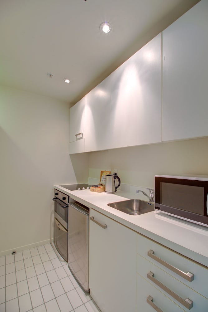 The Quadrant Hotel and Suites 44/70