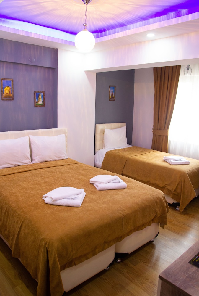 Figen Hotel 8/29