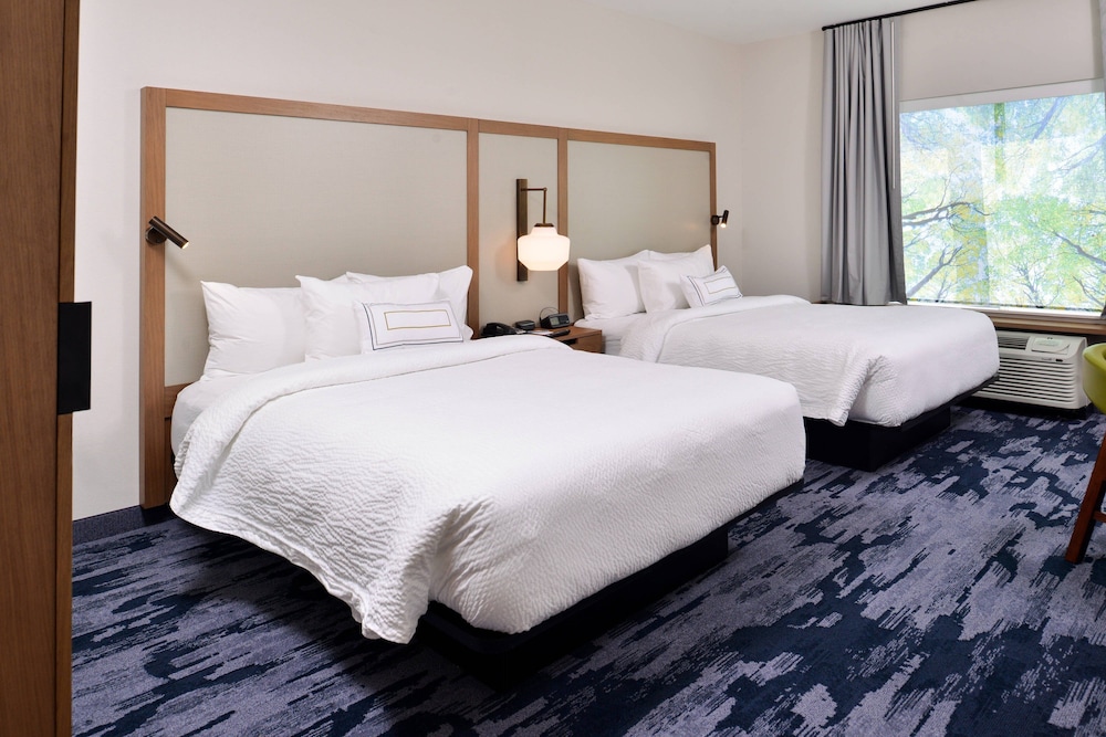 Fairfield Inn Suites Minneapolis Shakopee 15/50