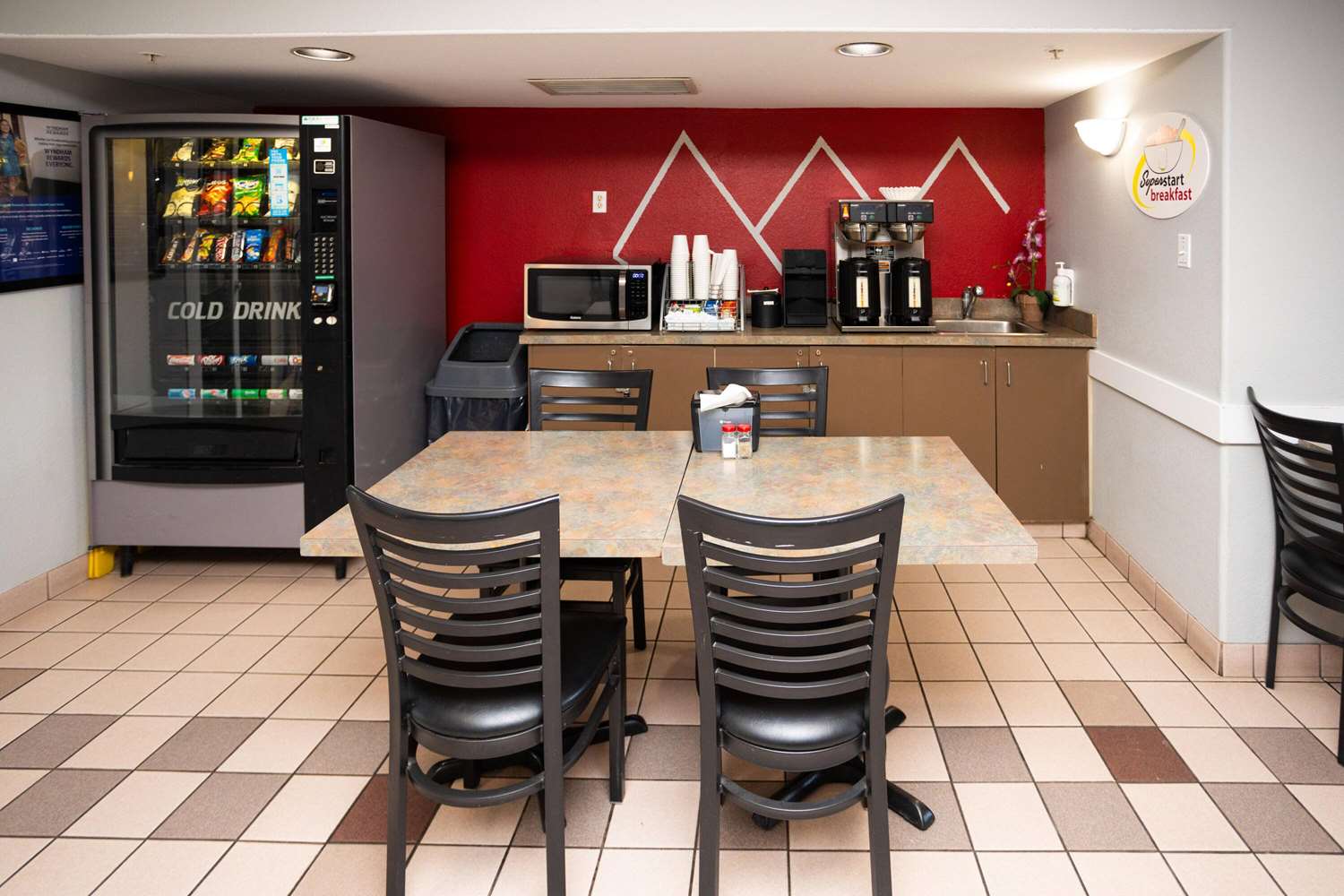 Ramada by Wyndham Cranbrook, BC 25/27