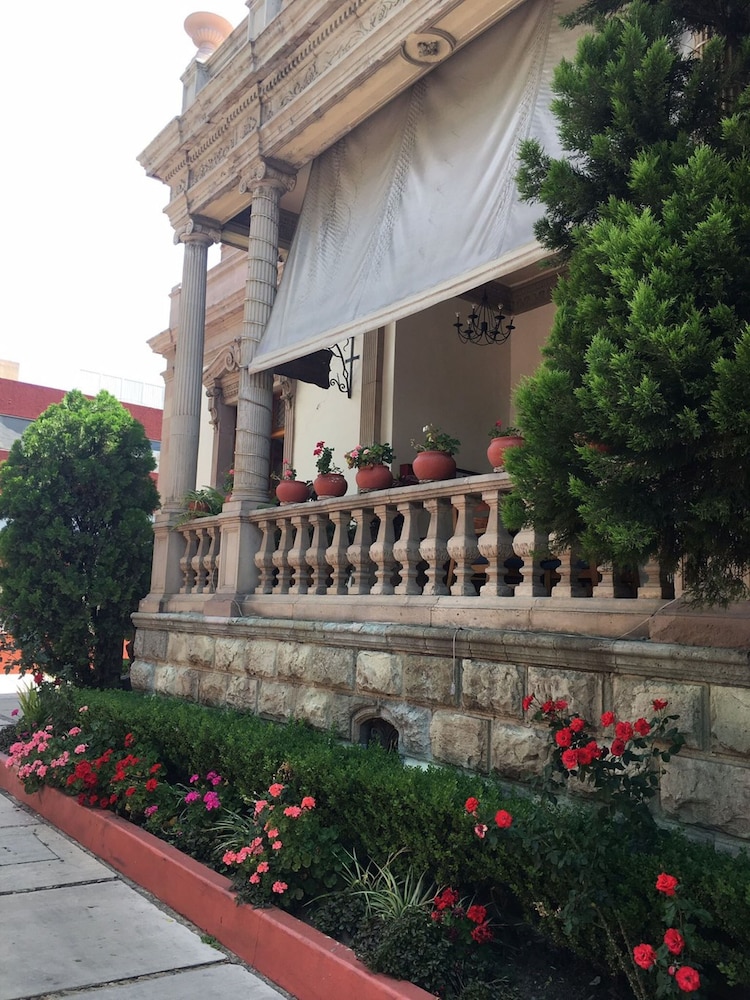 Hotel La Casona del Llano 8/33