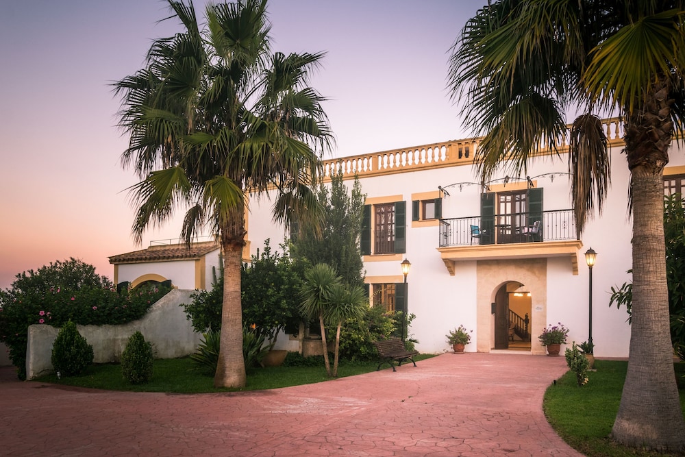 Hotel Rural Son Manera 54/65