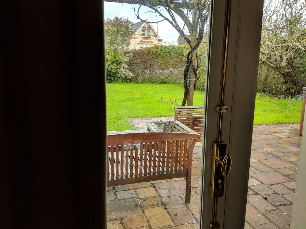 Weirholme Annex 24/30