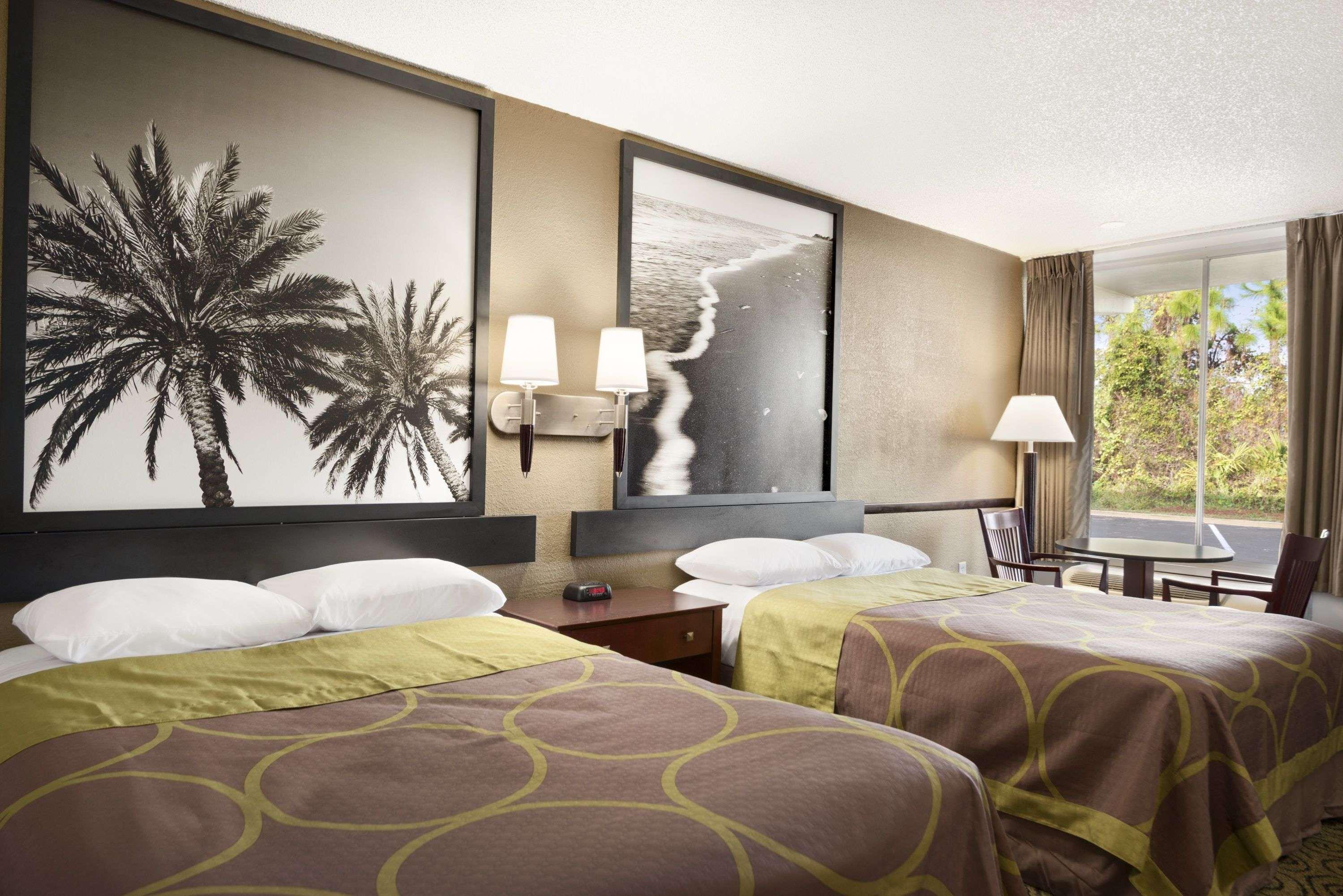 Super 8 by Wyndham Ormond Beach 14/31