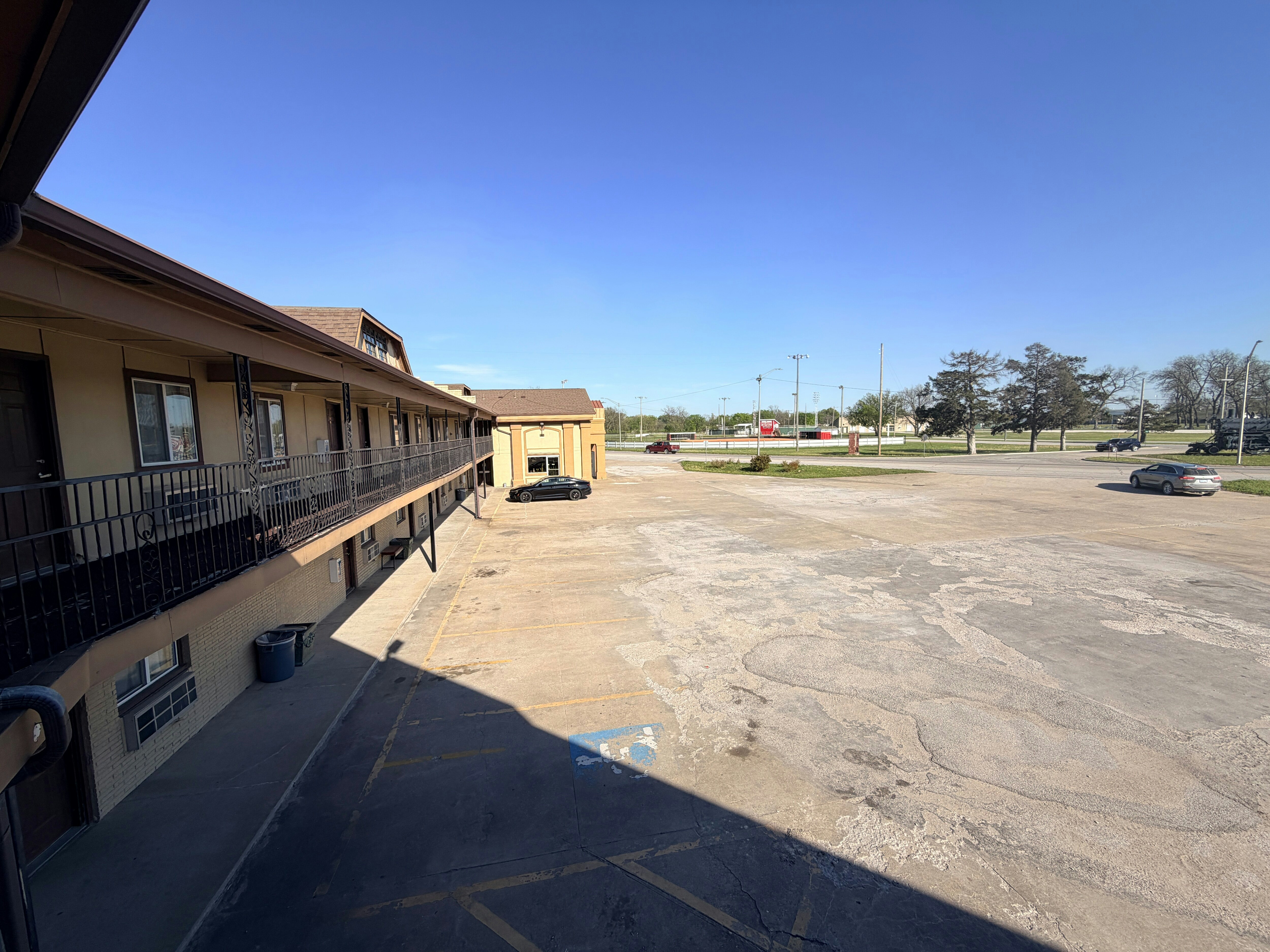 Regal Inn Coffeyville KS US 169 26/31