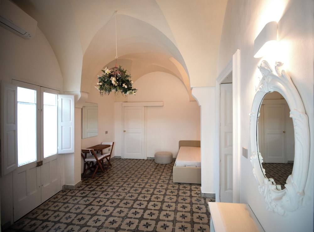 Tenuta San Nicola 33/55