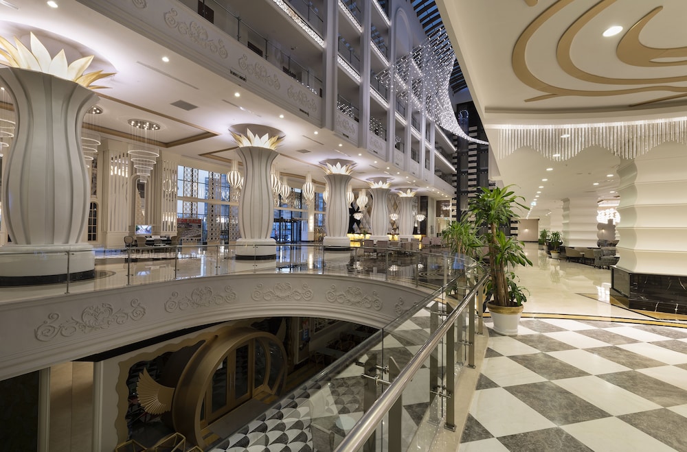 Adalya Elite Lara Hotel 11/72