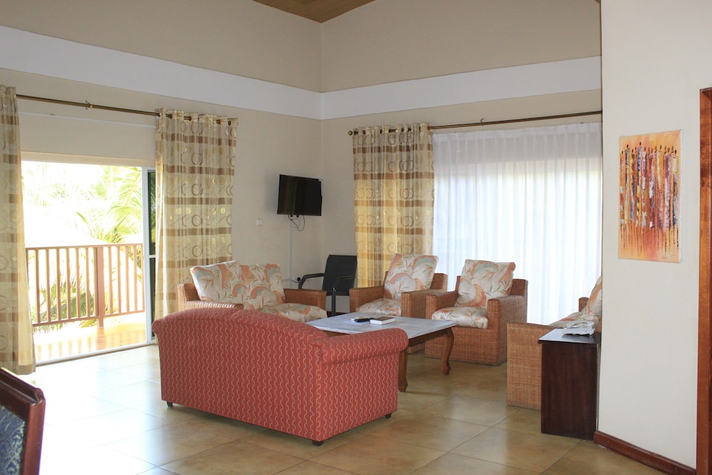 Bojo Beach Resort 26/50