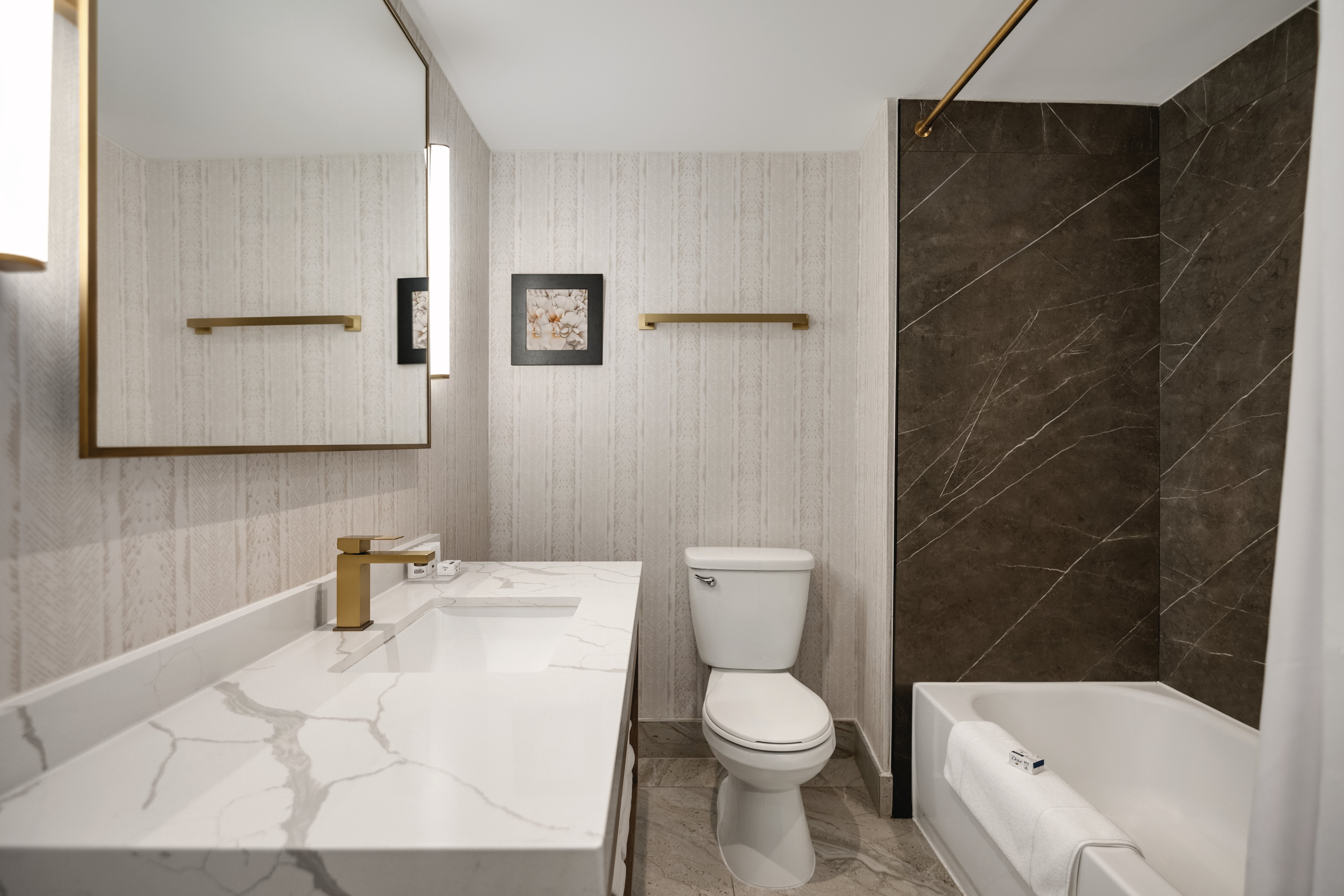 Radisson Hotel Montreal Airport 43/47