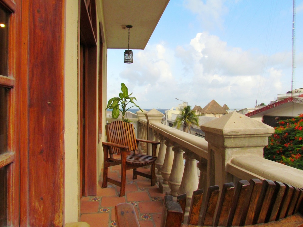 Hotel Cielo, Playa del Carmen 55/69