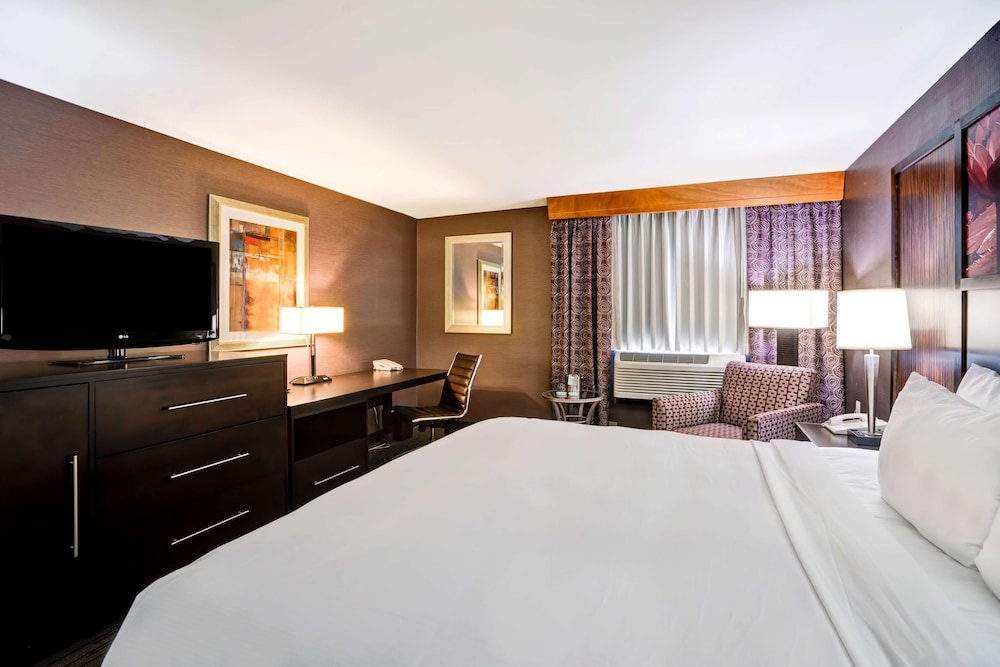 Doubletree Hotel Downtown Wilmington Legal 17/60