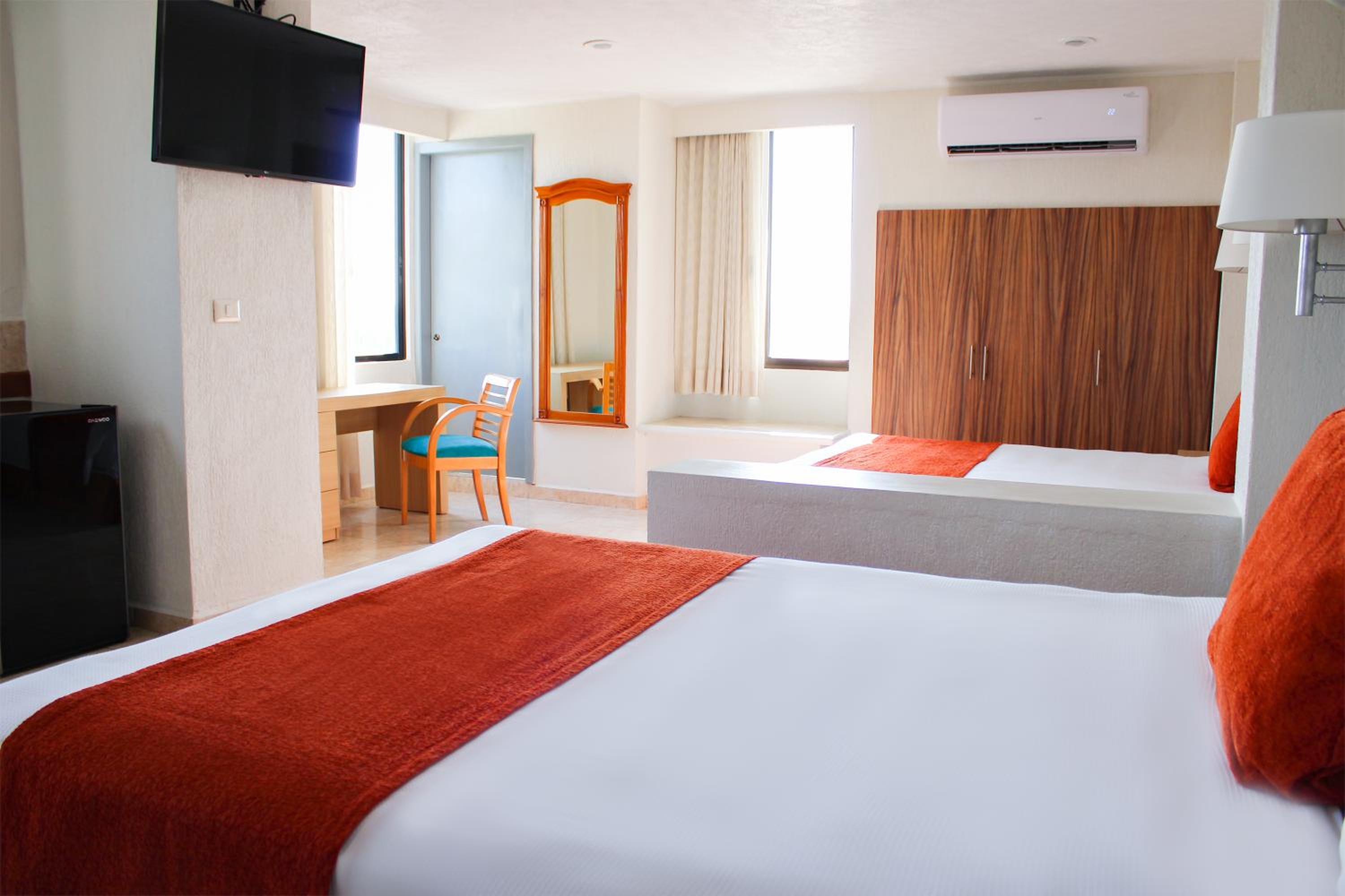Hotel & Suites Real del Lago 14/51