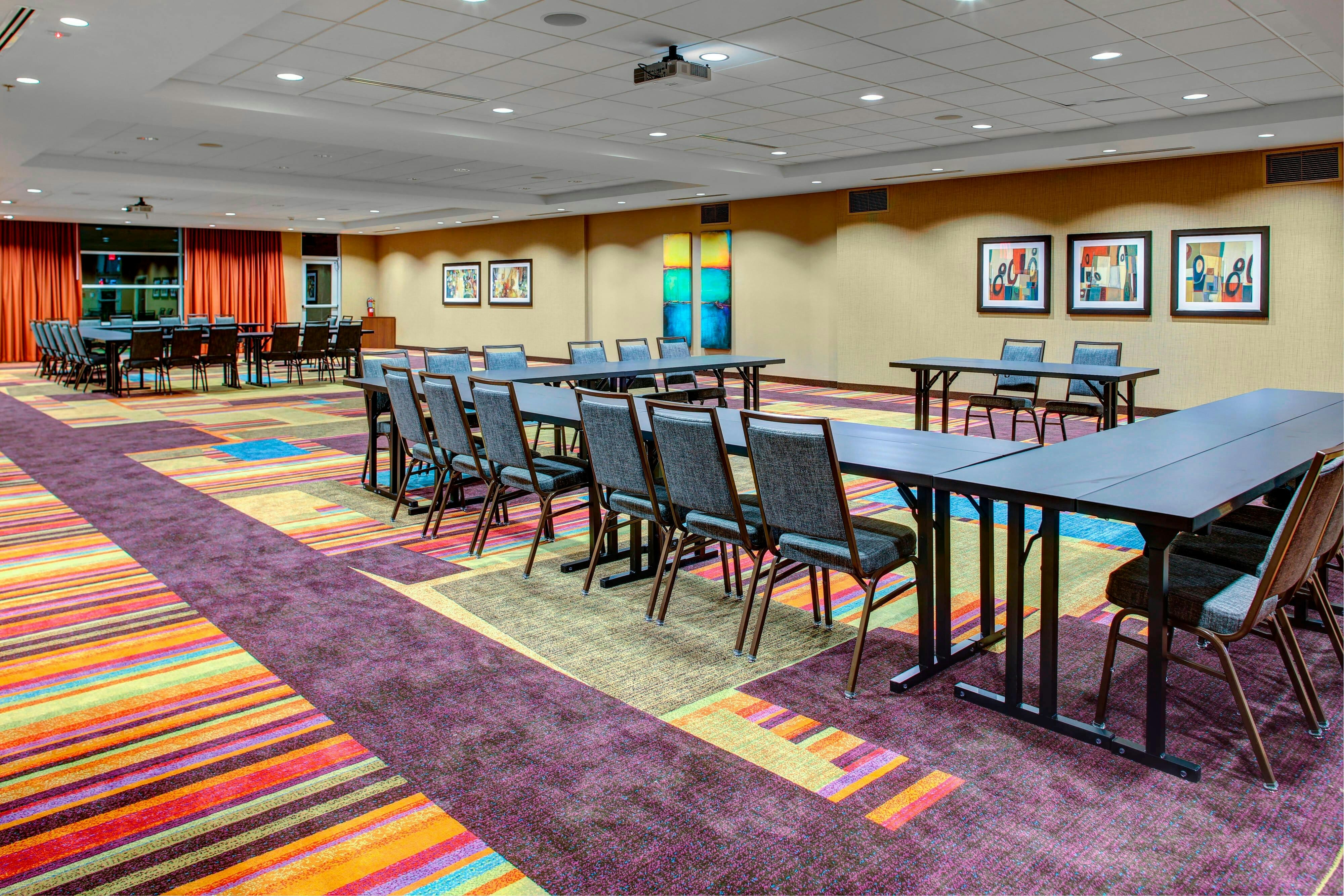 Fairfield Inn Suites Atlanta Stockbridge 2/2