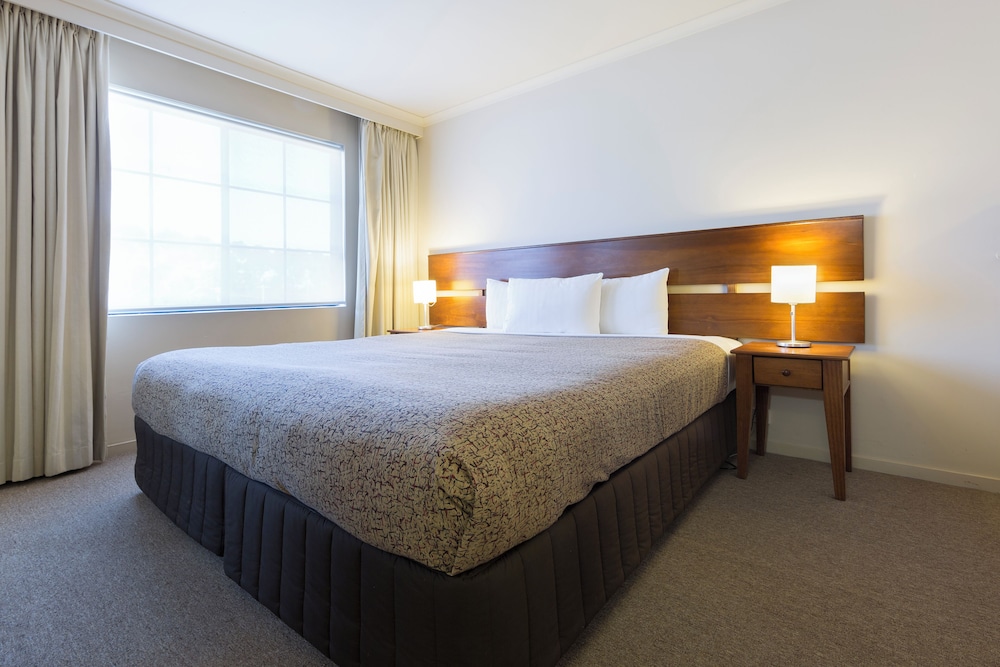 ROOM, TRIPLE