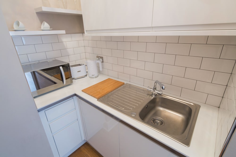 Edinburgh Castle Apartments And Suites 50/55