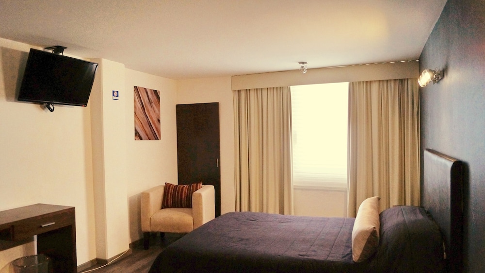 Suites Meson del Cid 11/26