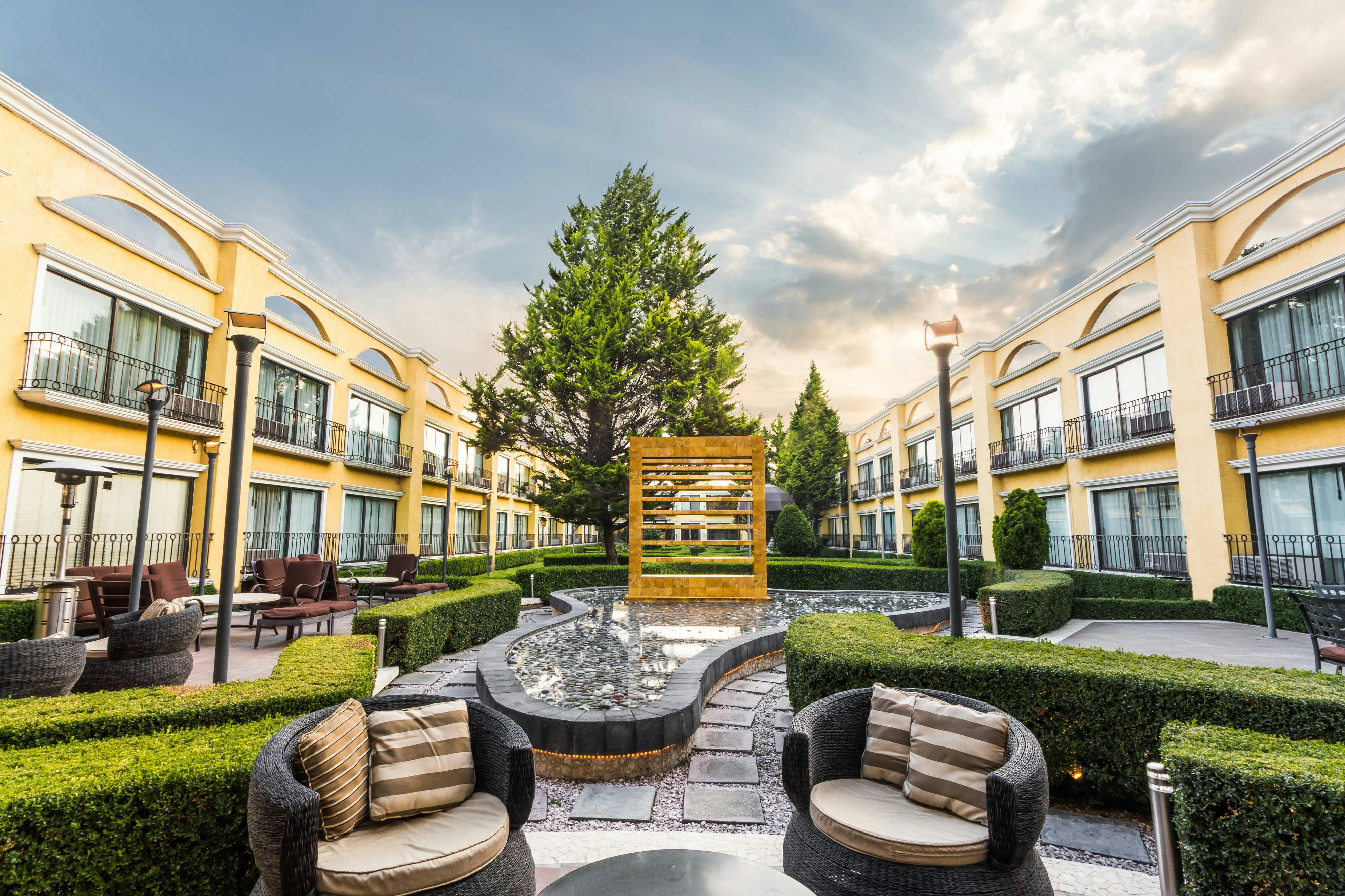 Courtyard By Marriott Toluca Airport 45/45