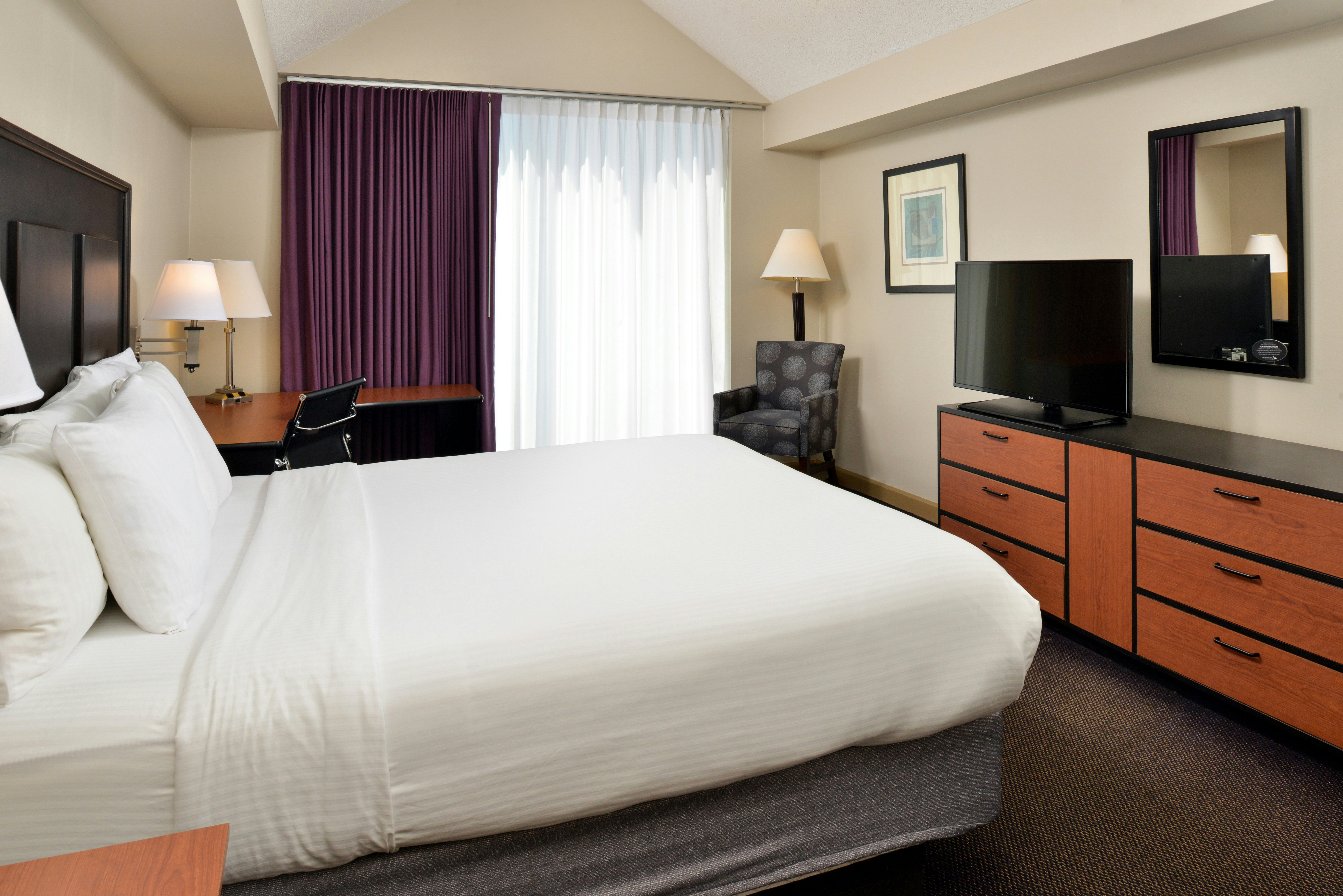 Hawthorne Inn and Conference Center 22/64