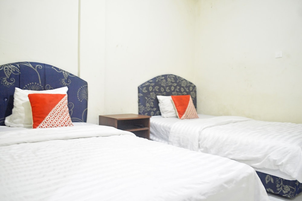OYO 2731 MIM Guest House Syariah 11/15