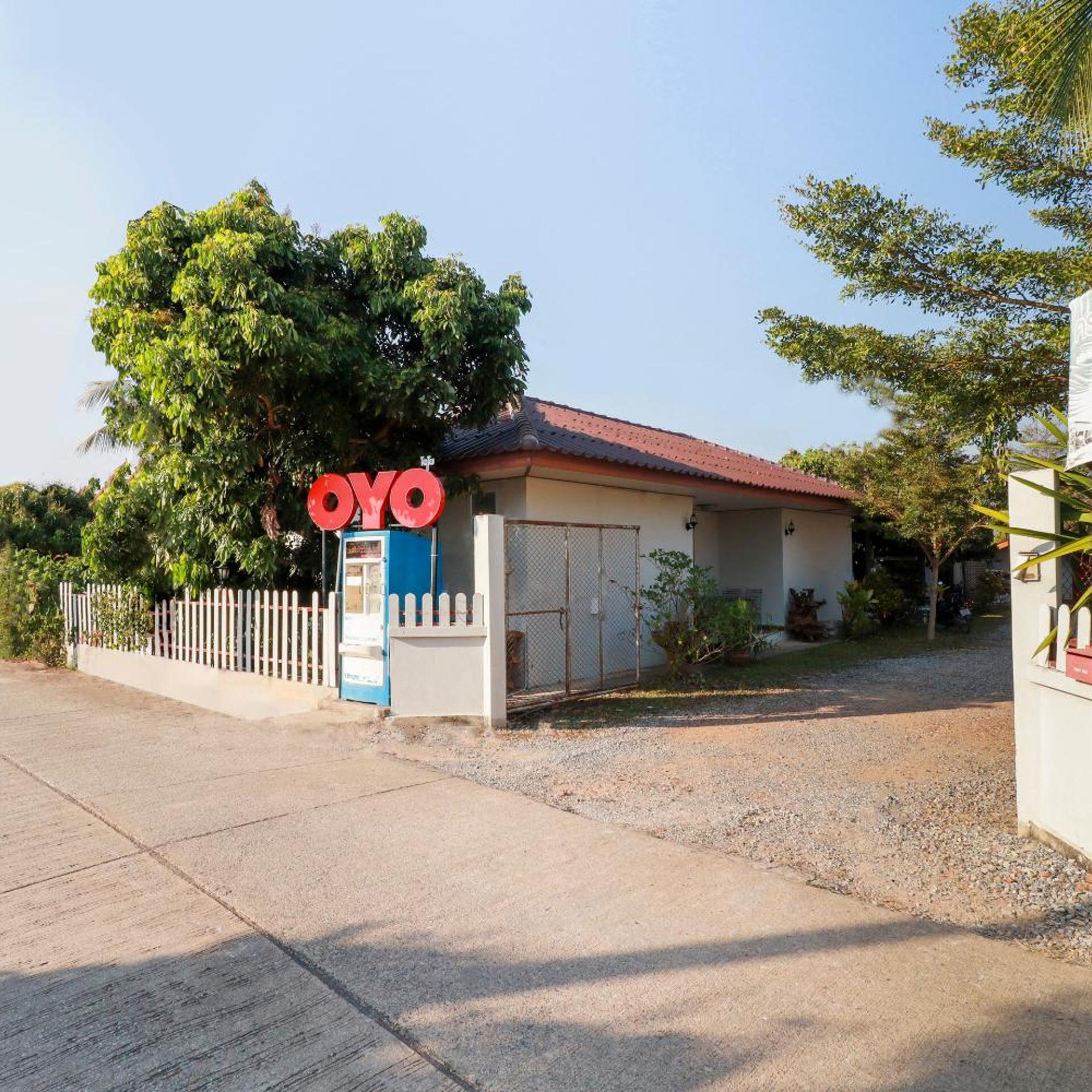 OYO 553 Kongsup Resort 38/41