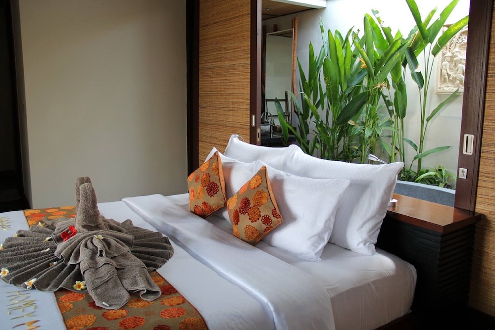 1 BEDROOM, VILLA, OCEAN VIEW, PRIVATE POOL