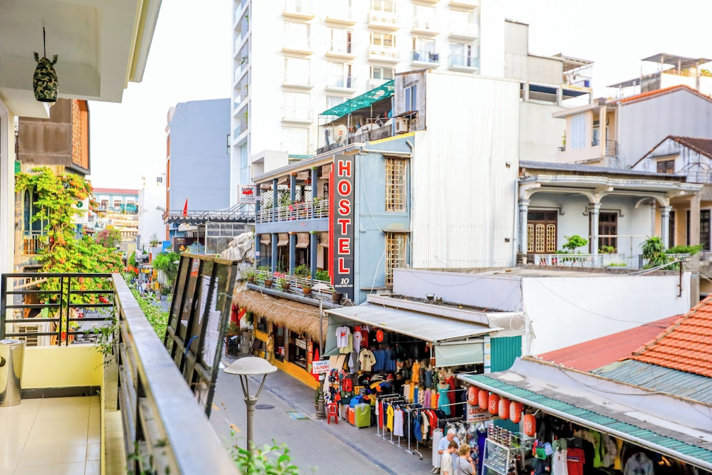 Dmz Hostel Hue 44/50