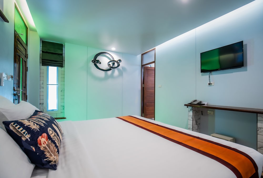 Kata Tranquil Villa 30/70