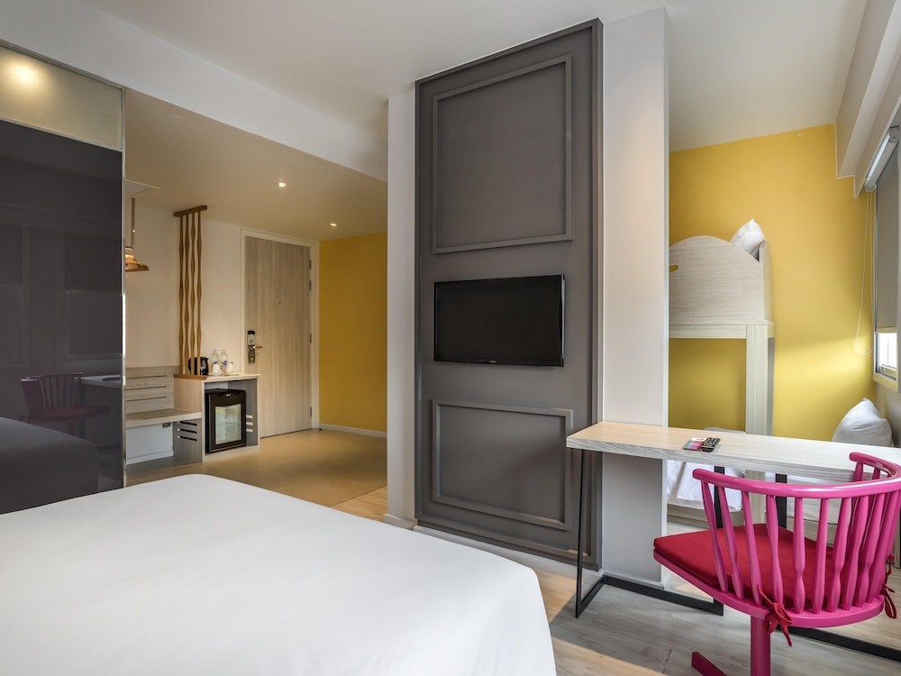 غرفة عائلية بسرير مزدوج وسرير بطابقين، Ibis Styles Phuket City 2/10