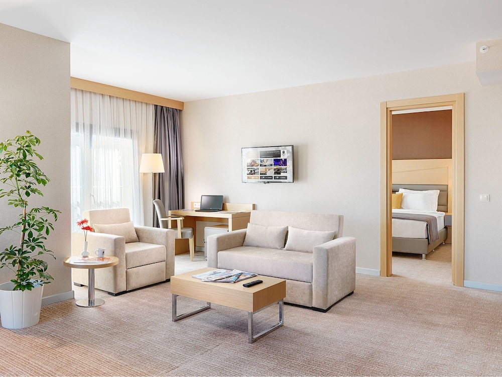 Kordon Hotel Cankaya 35/61