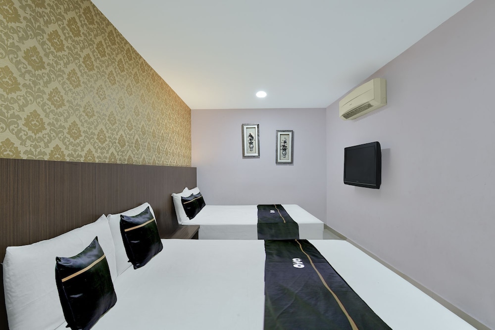 Hotel O Hotel Hamilas 36/60