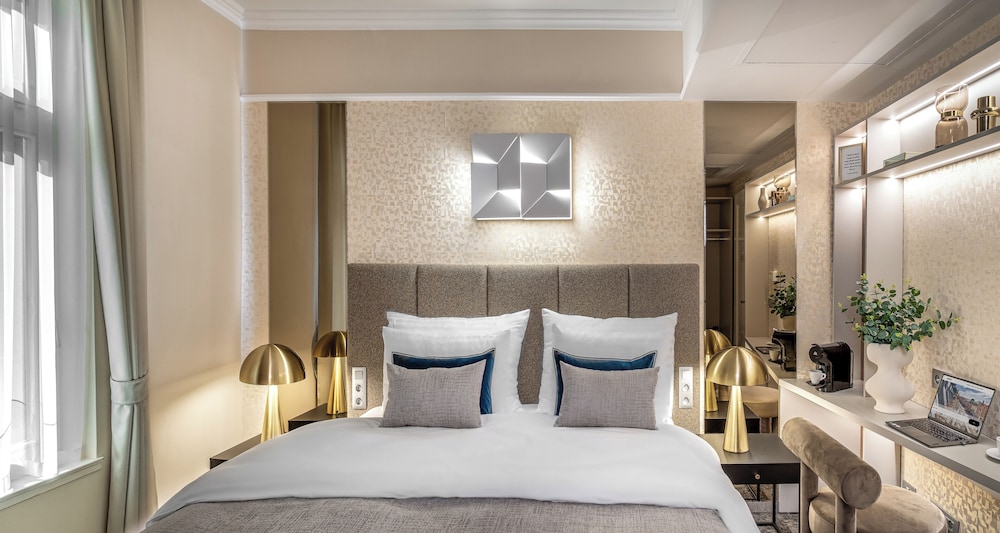Hotel Maestro by Adrez 17/47