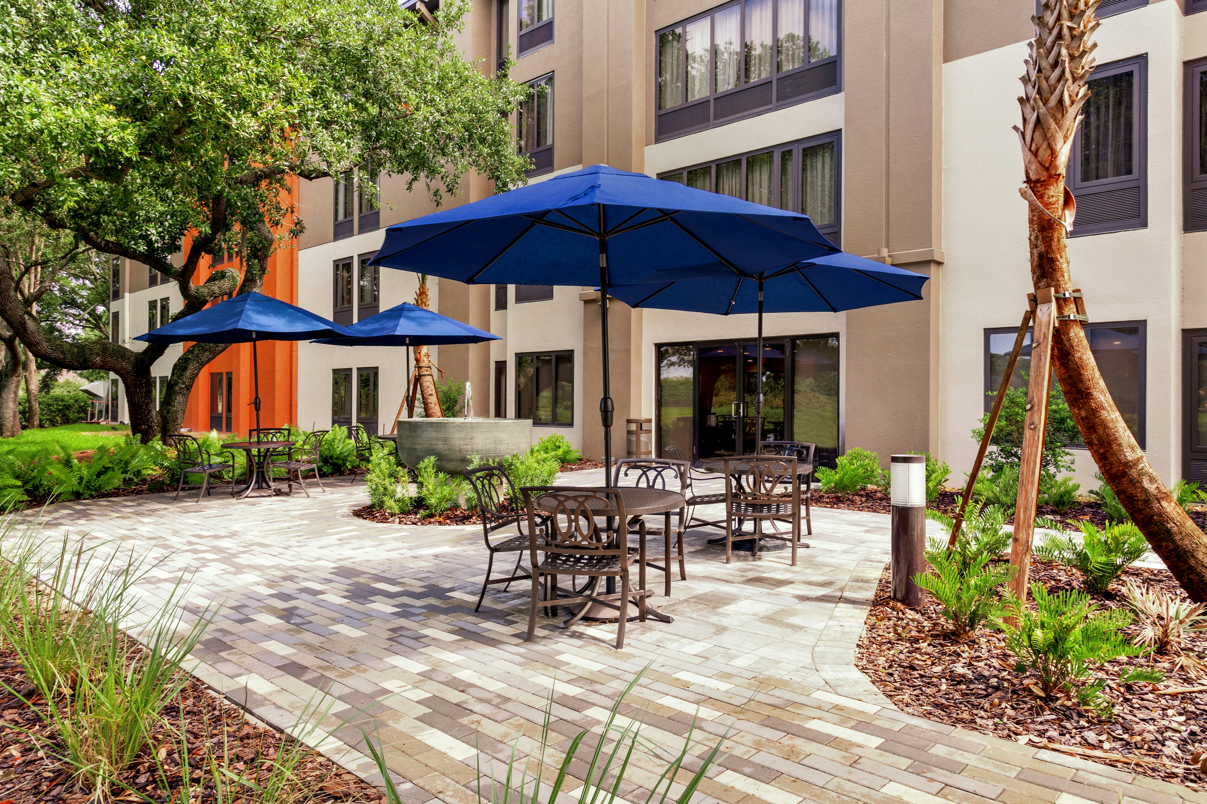 Holiday Inn Express Tampa-Brandon 51/52