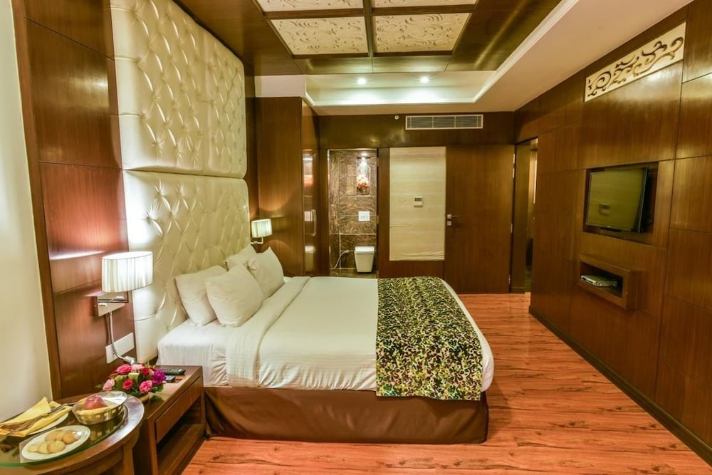 Renest Jaipur 17/49