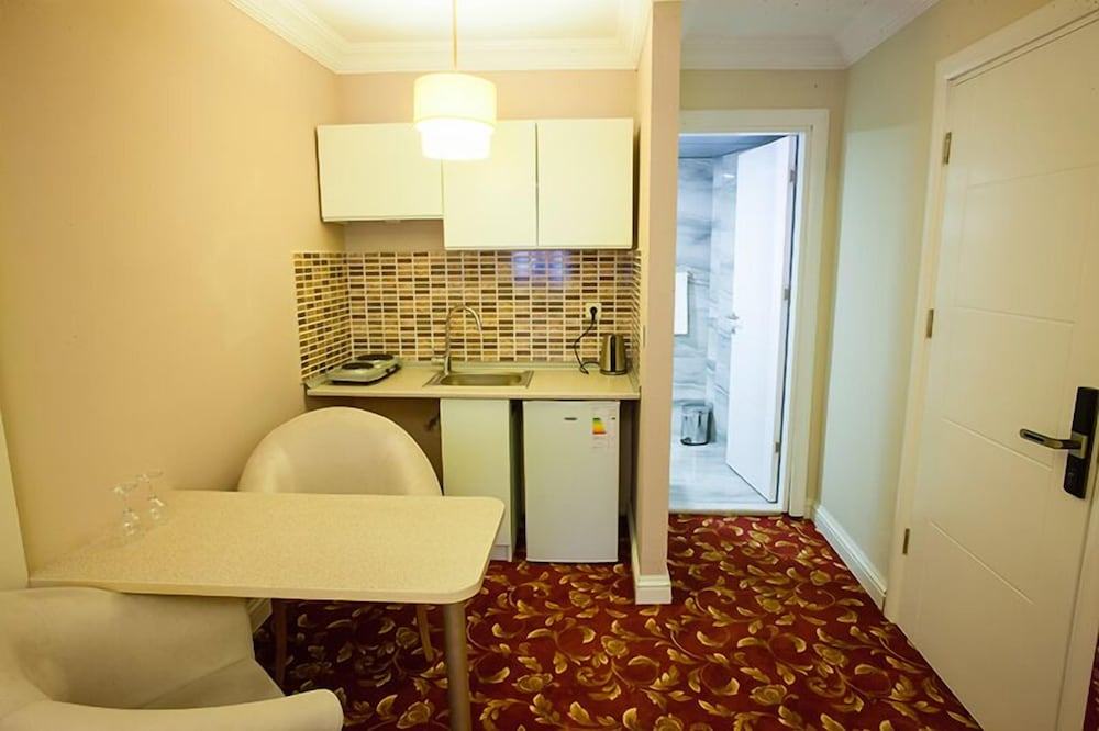 Istanbul Efes Hotel 20/20