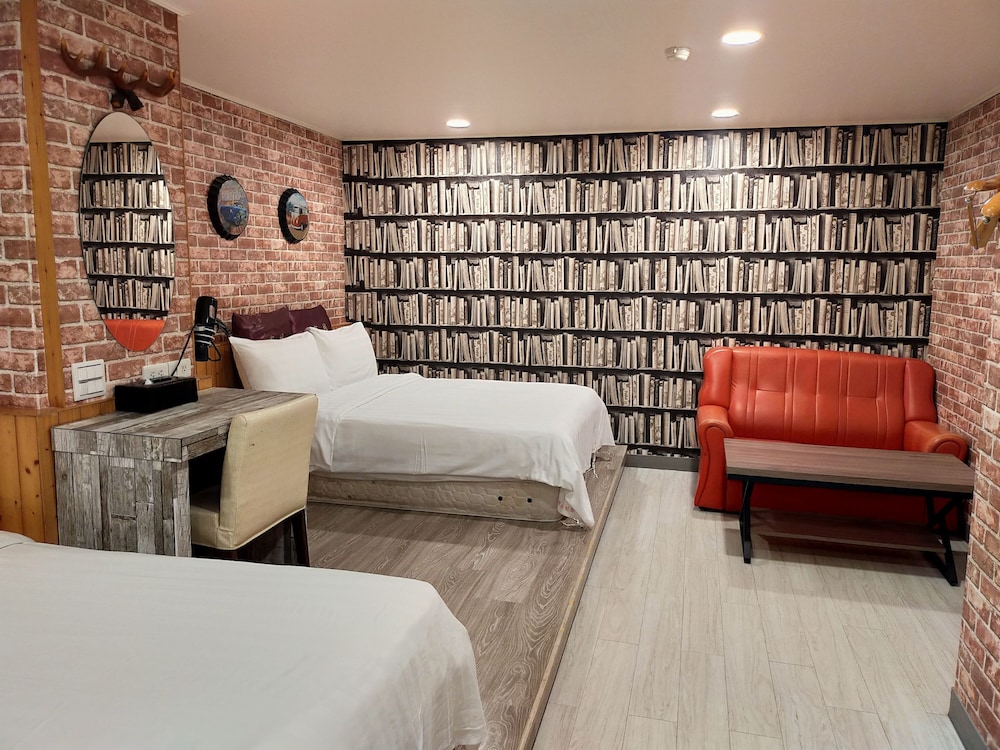Bin City Hotel 24/50
