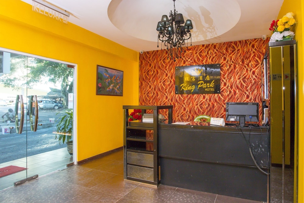 OYO 44037 King Park Hotel 9/30