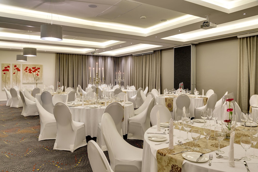 Protea Hotel by Marriott Cape Town Tyger Valley 38/45