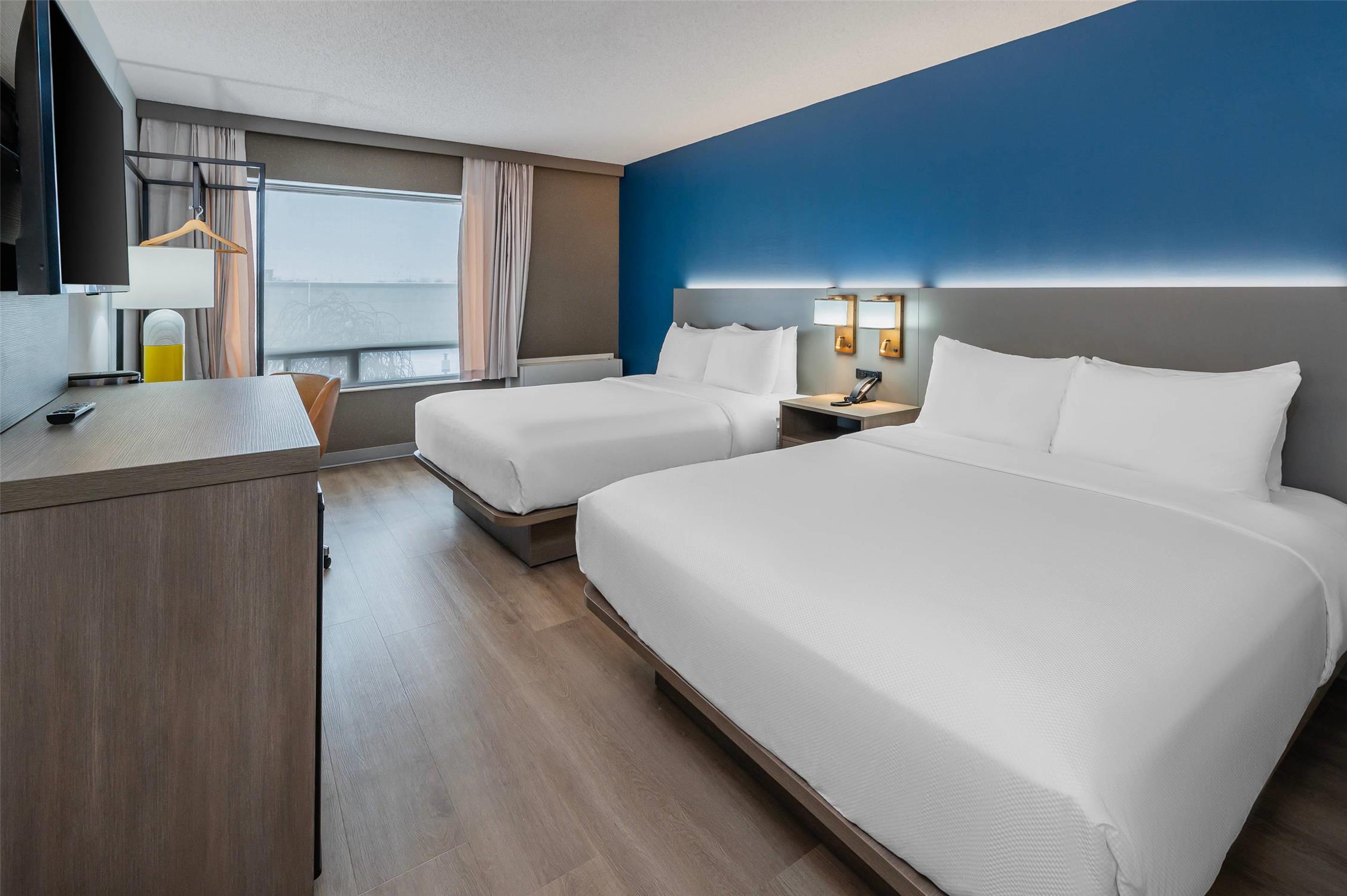 Comfort Inn Belleville, ON 5/37