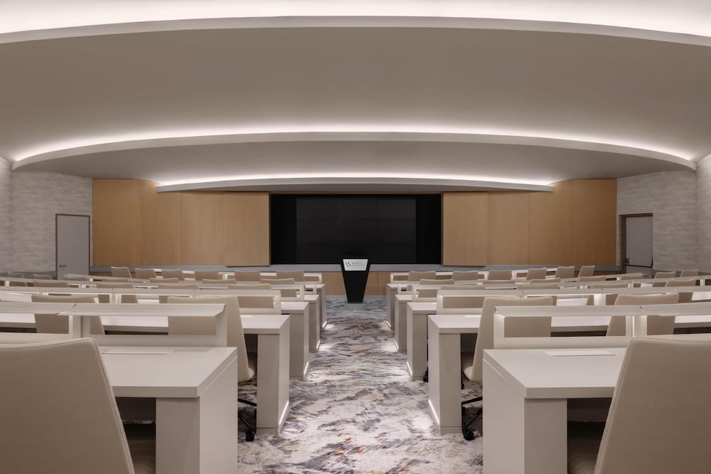 Hyatt Regency Irvine 36/47